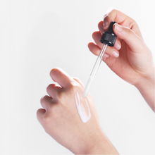 Load image into Gallery viewer, Pyunkang Yul Moisture Serum 50 ml