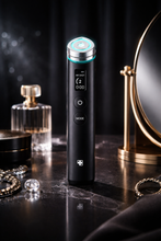 Load image into Gallery viewer, Medicube AGE-R Booster Pro - 2 Color
